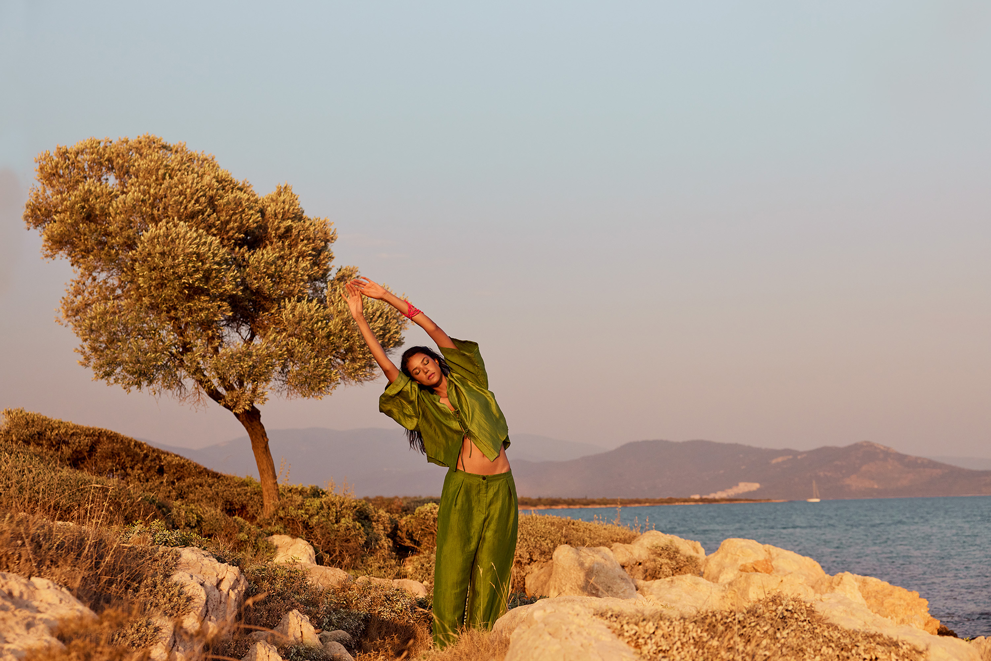 ANDA BARUT COLLECTION