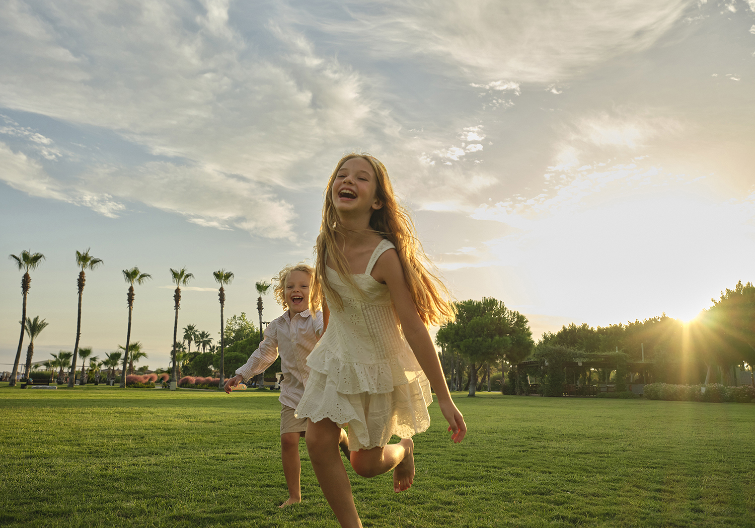 LARA BARUT COLLECTION 