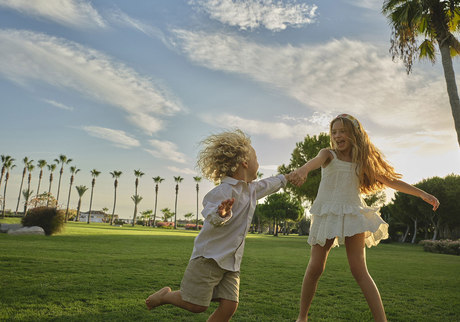 LARA BARUT COLLECTION 